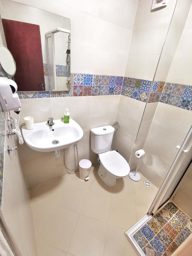Reta-Inn Martil Beach Ngoại thất bức ảnh
