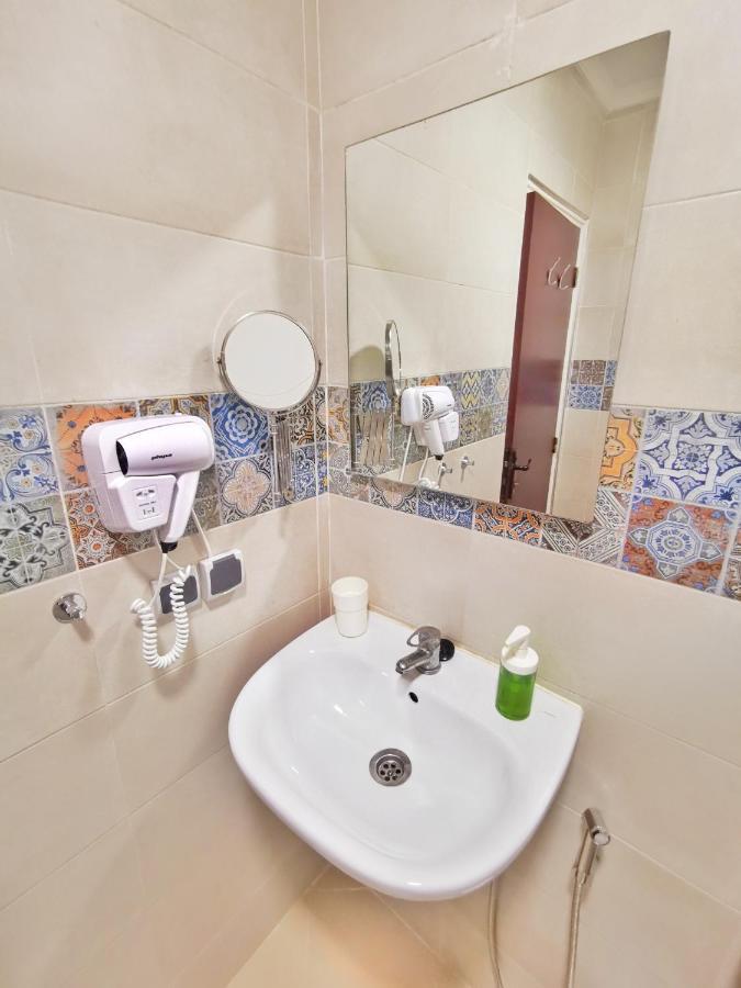 Reta-Inn Martil Beach Ngoại thất bức ảnh